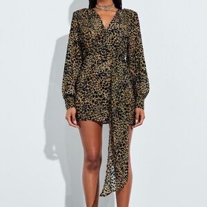 NWT Missguided Peace + Love Brand (US 6) Leopard Cheetah- Longsleeve Mini Dress